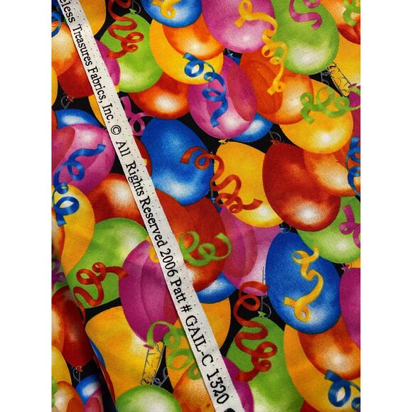 VTG Timeless Treasures BALLOON PARTY Cotton Fabric LAST YARD Rare OOP Colorful - Picture 2 of 2